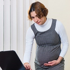 Можно ли расторгнуть трудовой договор с беременной